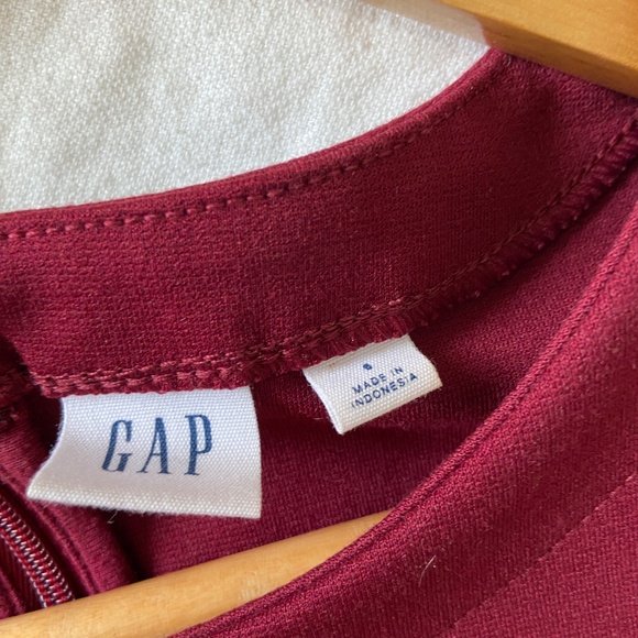 GAP mini dress, burgundy fit and flare skater dress - Picture 3 of 6